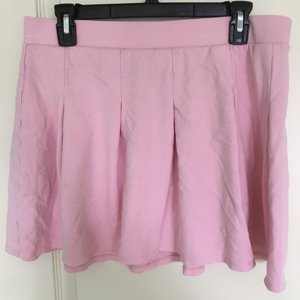 Baby pink pleated skirt. Wild Fable Large.